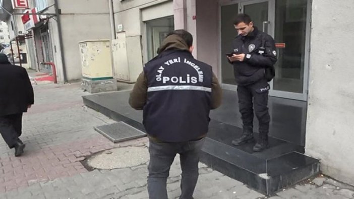 Esenyurt'ta bir kadın evde ölü bulundu