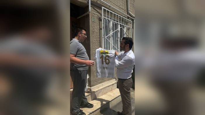 AK Parti Osmangazi İlçe Başkanı Kurtuluş'tan Efe'ye forma sürprizi