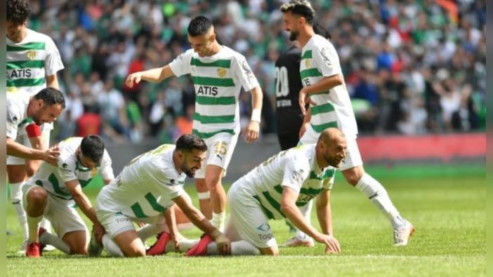 Bursaspor, tarih yazdı: 64 golle en golcü 3. sezonunu yaşadı