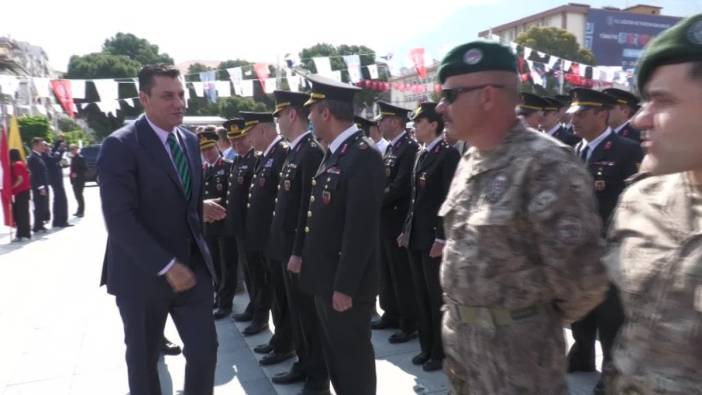 Manisa Büyükşehir Belediye Başkanı Zeyrek: 19 Mayıs coşkusunu vatandaşlarla paylaştı