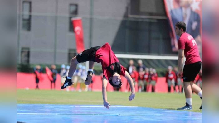 Aliağa'da 19 Mayıs coşkusu