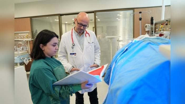 Doç. Dr. Ahmet Öktem'den yenidoğan sarılığı uyarısı: Erken tanı hayati önem taşıyor