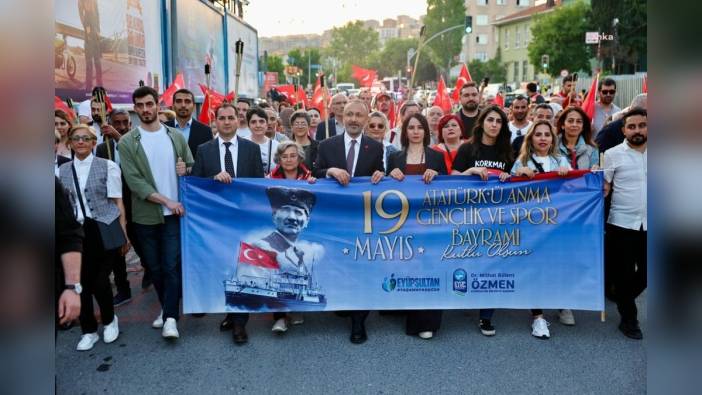 Eyüpsultan'da 19 Mayıs coşkusu