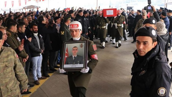 Şehitlerimizi uğurluyoruz