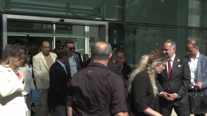 İzmir'de milyonlar İmamoğlu'na destek verdi: Özgür Özel'den 'kurtuluş mücadelesi' vurgusu