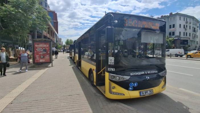 Bursa'da toplu taşıma grevi: BURULAŞ çalışanları zam talebiyle iş bıraktı