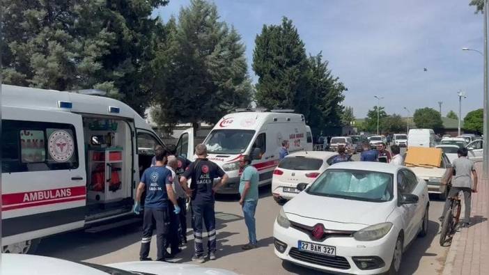 Şanlıurfa'da adliye önünde kavga: 5 yaralı
