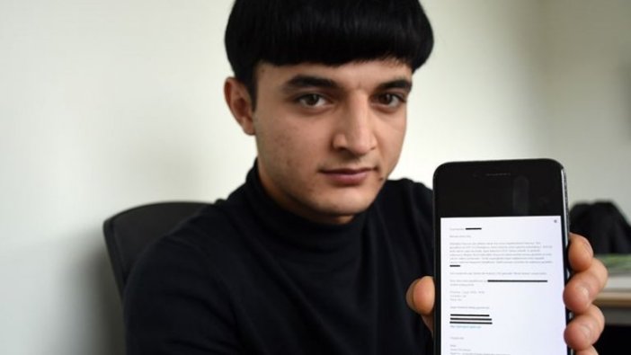 Telefonda bulduğu sistem açığıyla ödül aldı