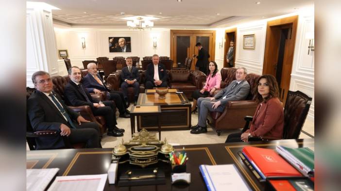 DEM Parti heyeti, Yeniden Refah Partisi Genel Başkanı Fatih Erbakan ile görüştü