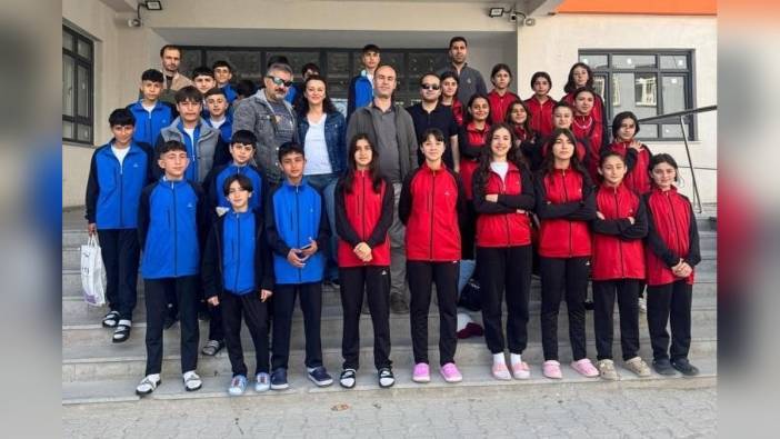 Vanlı öğrenciler Türkiye finallerinde 8 branşı temsil edecek