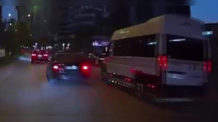 Adana'da makas atma girişimi zincirleme kazaya neden oldu