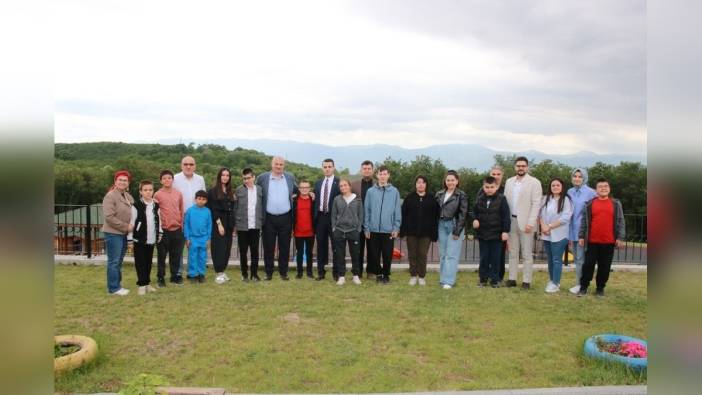 Çilimli Kaymakamı Alpay ve Başkan Yıldız, özel öğrencilerle buluştu