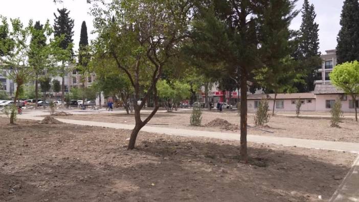 İzmir Büyükşehir Belediyesi'nden Buca Fırat Yılmaz Çakıroğlu Parkı'na yeni düzenleme