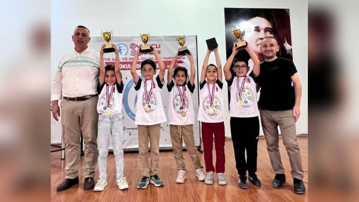 Denizli Fatih İlkokulu öğrencileri Zeka Oyunları Türkiye Finali’nde 8 derece elde etti
