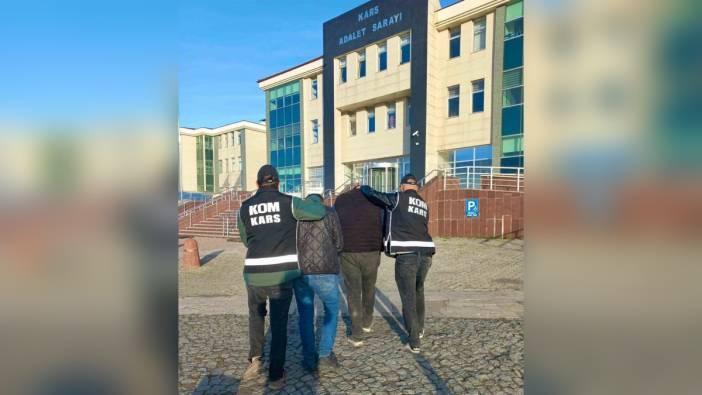 Kars'ta 9 yıl hapis cezasıyla aranan 2 kardeş yakalandı