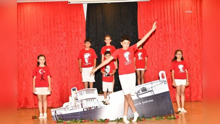 Çiğli Belediyesi Gençlik Tiyatrosu'ndan 19 Mayıs oratoryosu