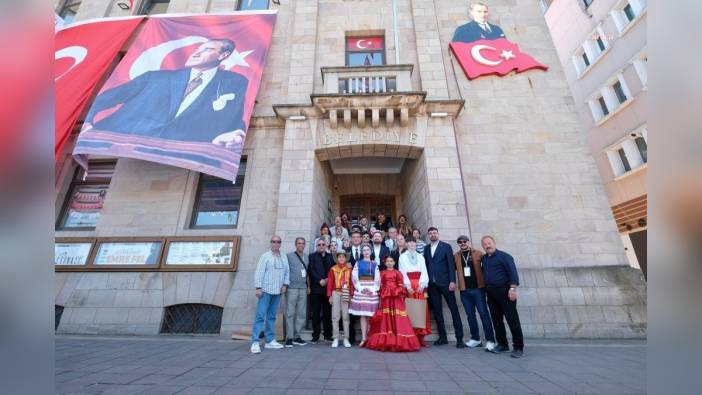 Giresun Belediye Başkanı Köse, Aksu Festivali'nde yabancı dans topluluklarını ağırladı