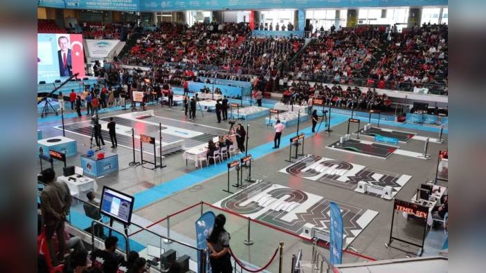 Kayseri'de 17. Uluslararası Robot Yarışması başladı