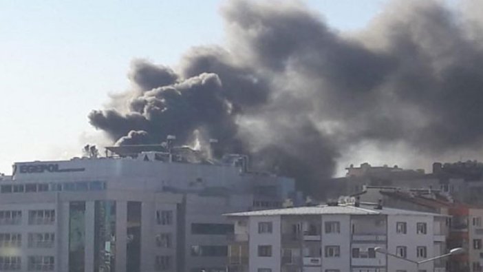 İzmir'de, özel hastanede yangın