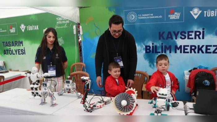 MEB Robot Yarışması başladı: 14 ülkeden 10 bin 508 kişi katıldı