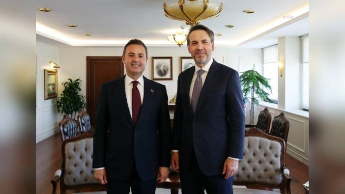 Bakan Bayraktar, Balıkesir Büyükşehir Belediye Başkanı Akın’ı ağırladı