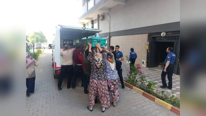 Turgutlu'da emekli doktor evinde ölü bulundu