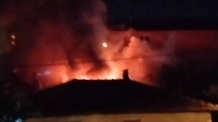 Edirne'de ev yangını: Bir ev kullanılamaz hale geldi