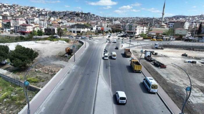 Kocaeli Büyükşehir Belediyesi'nden Gebze'de yol genişletme çalışması