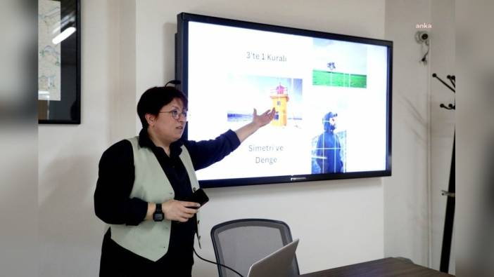 Eyüpsultan Belediyesi’nden kadınlara mobil fotoğrafçılık atölyesi