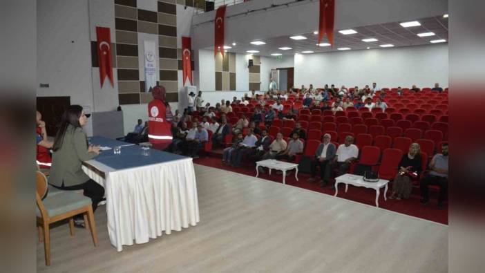 Besni'de sanal kumar bağımlılığı eğitimi