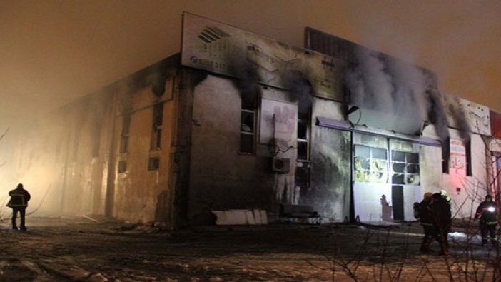 Kayseri'deki fabrika yangınında zarar 1,5 milyon lira