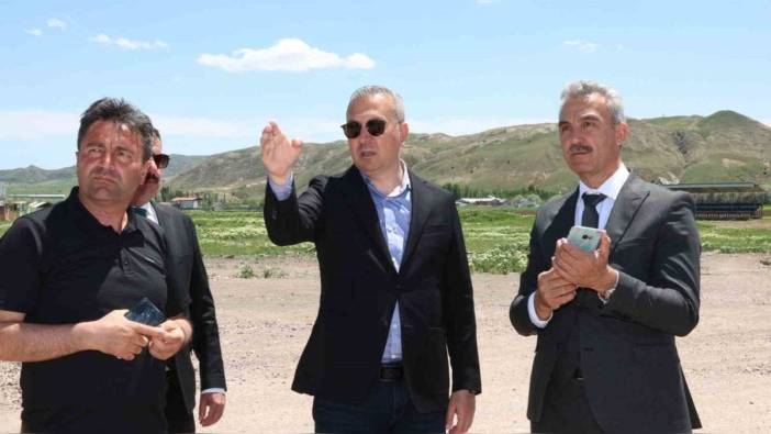 Sivas Belediyesi'nden Nuri Demirağ Model Uçak Pisti ve Drift Alanı Projesi'nde çalışmalar hızlandı