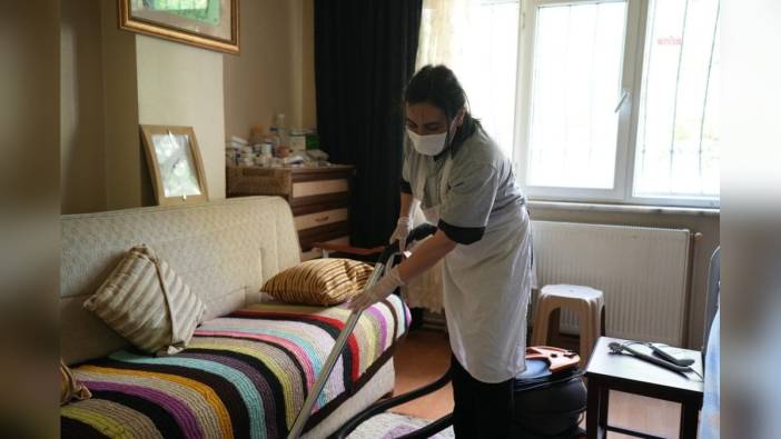 Ataşehir Belediyesi'nden yaşlı ve özel gereksinimli vatandaşlara evde temizlik hizmeti