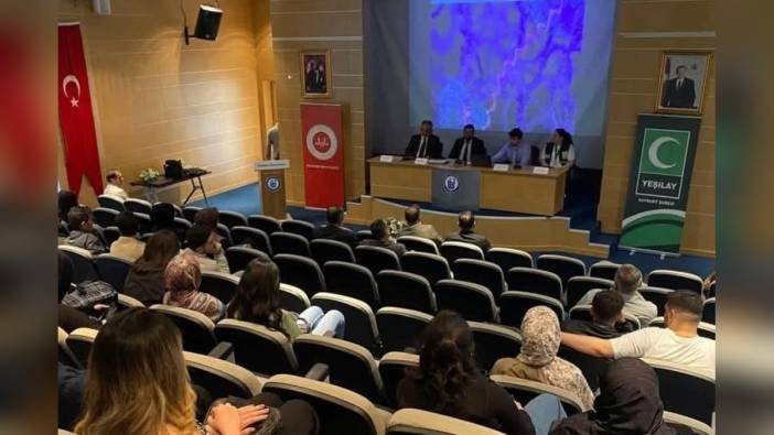 Bayburt'ta bağımlılıkla mücadele paneli düzenlendi