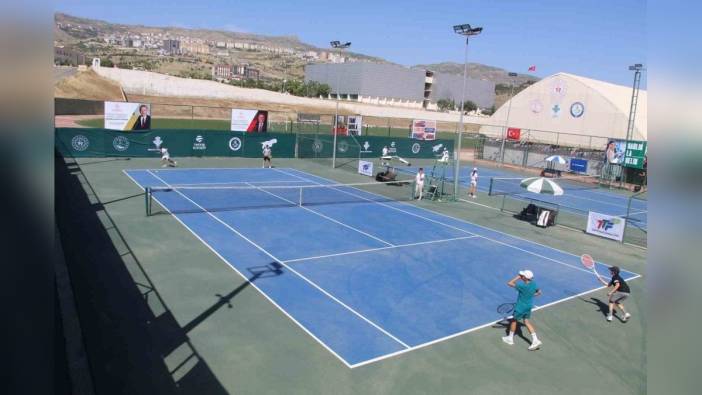 Cudi Cup tenis turnuvası Şırnak'ta sona erdi: Bakan Bak'tan anlamlı mesajlar