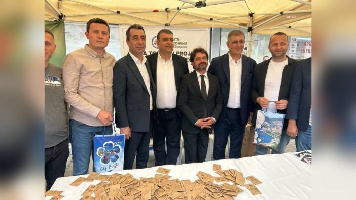 Karadeniz Ereğli Belediyesi, Seferihisar'da ata tohumu dağıttı