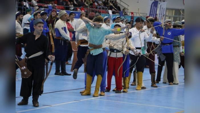 Samsun'da geleneksel Türk okçuluğu şampiyonası başladı