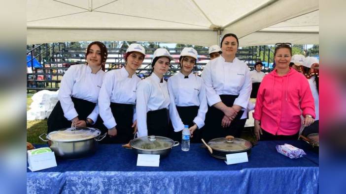 Terme'de 25. Geleneksel Sakarlı Hıdırellez Festivali coşkusu: Yöresel lezzetler yarıştı