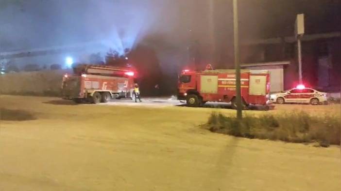 İnegöl'de fabrika yangını söndürüldü