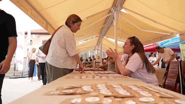 Mersin'de 1. Tohum Takas Şenliği düzenlendi