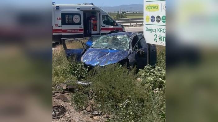 Afyonkarahisar'da trafik kazası: İki kişi yaralandı