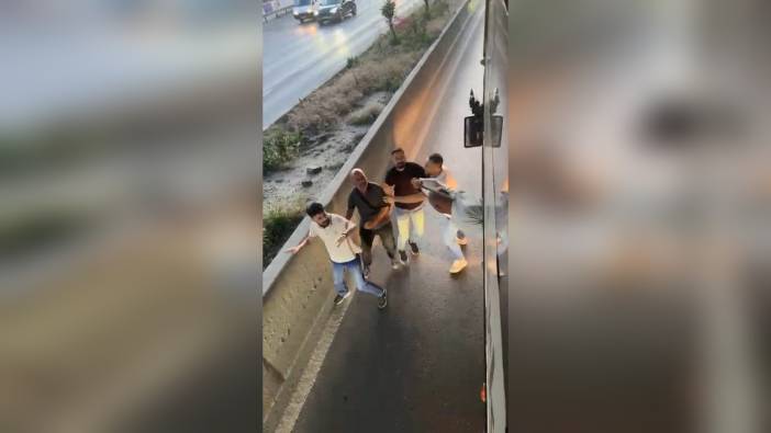 Esenler'de İETT otobüsüne taşlı saldırı