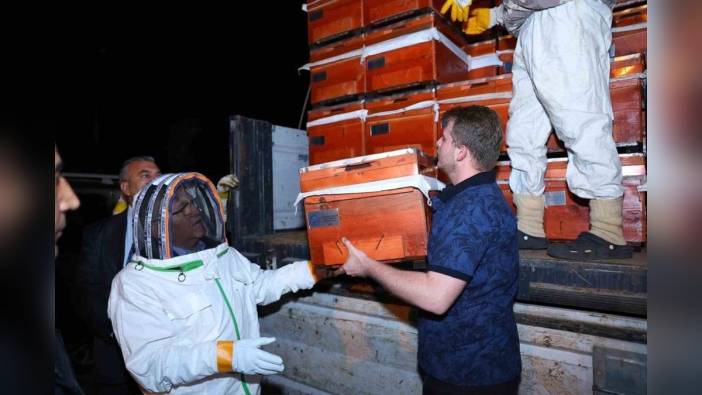 Kayseri Büyükşehir Belediyesi'nden arıcılara 660 bin TL'lik destek