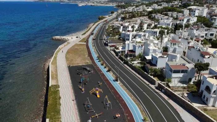 Muğla Büyükşehir Belediyesi'nden Bodrum'a 34 milyon TL'lik yatırım: Gazi Mustafa Kemal Bulvarı yenilendi