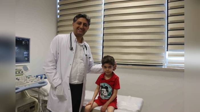 Kayseri'de 4 yaşındaki çocuğun kalbindeki delik anjiyo ile kapatıldı