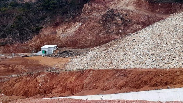Bahadır Barajı'nda çatlama meydana geldi; su boşaltılıyor, 4 köyde okullar tatil