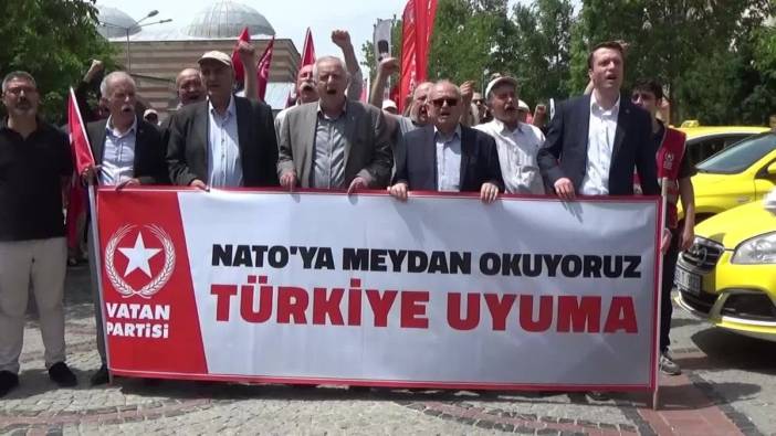Doğu Perinçek'ten Dedeağaç tepkisi: 'İsrail bile Amerika’yla, NATO’yla ve Yunanistan’la beraber gelmiş, Dedeağaç’ta bize İsrail bayrağı gösteriyor'