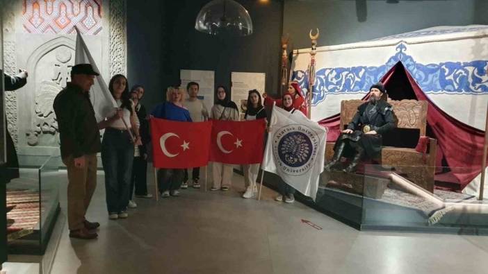 Atatürk Üniversitesi öğrencileri Erzurum Müzesi'ni ziyaret etti