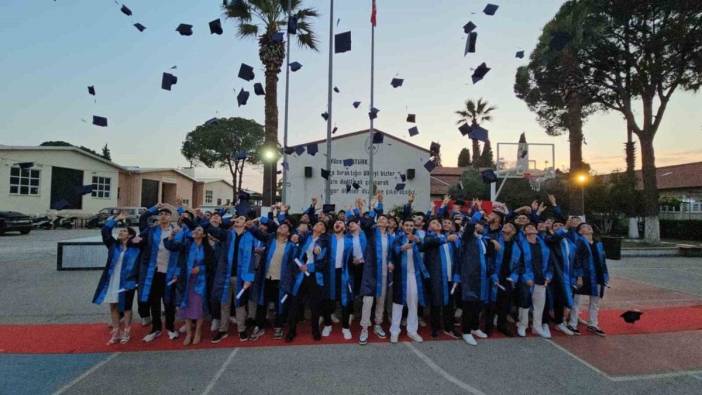 Nazilli Mesleki ve Teknik Anadolu Lisesi'nde 101 öğrenci mezun oldu