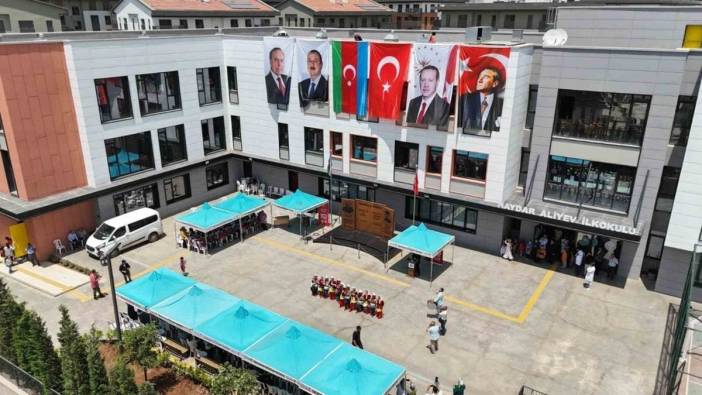 Kahramanmaraş Haydar Aliyev İlkokulu'nda 'Gül Bayramı' coşkusu